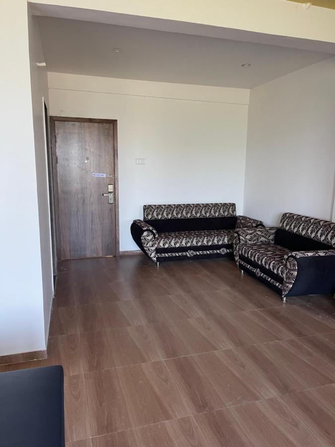 Heaven 7 Hotel & Resort Himatnagar Bagian luar foto