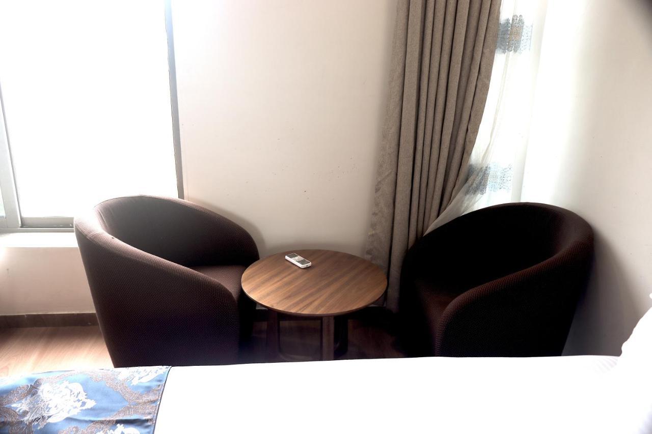 Heaven 7 Hotel & Resort Himatnagar Bagian luar foto